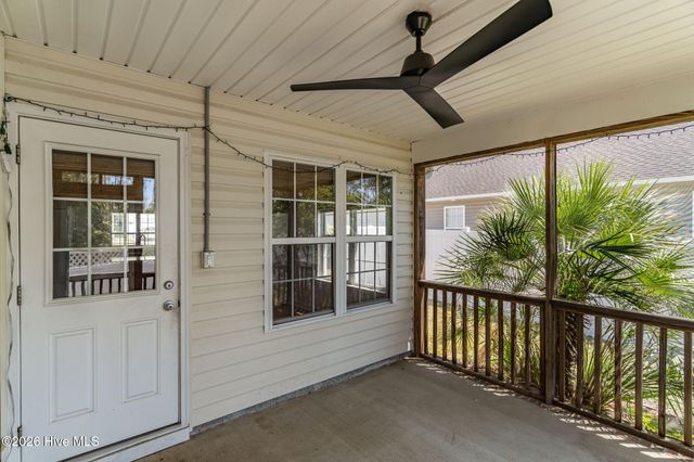 5014 N Hampton Drive SE, Southport, NC 28461
