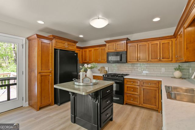4865 Old Burnt Mountain Road, Jasper, GA 30143