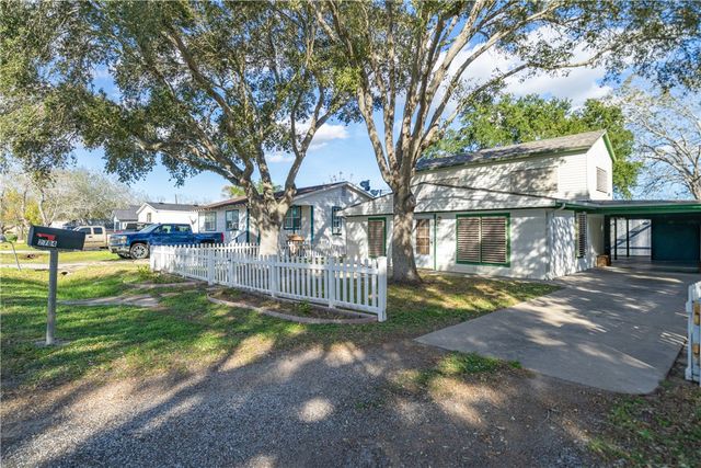 2704 Auther St, Corpus Christi, TX 78410