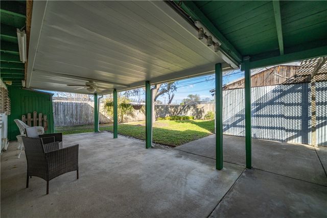 2704 Auther St, Corpus Christi, TX 78410