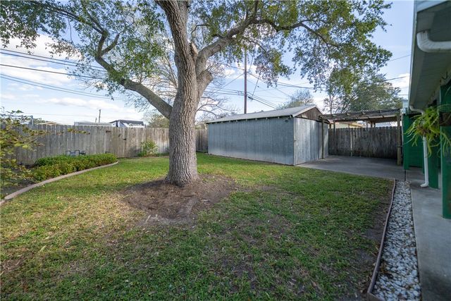 2704 Auther St, Corpus Christi, TX 78410