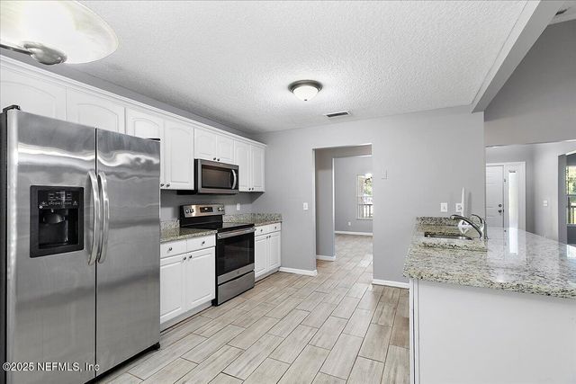 1315 FRUIT COVE Road S, Jacksonville, FL 32259