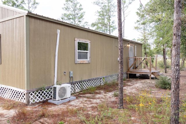 63 E Heather Avenue, Defuniak Springs, FL 32433
