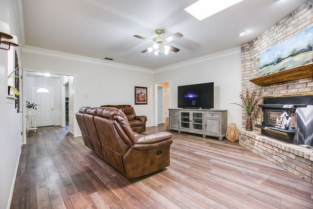 102 Decoty Drive, San Angelo, TX 76905