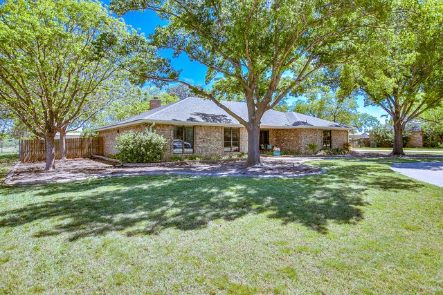 102 Decoty Drive, San Angelo, TX 76905