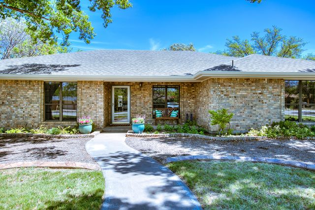 102 Decoty Drive, San Angelo, TX 76905