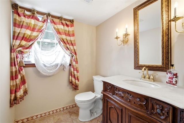 953 Hidden Hollow Drive, Marietta, GA 30068