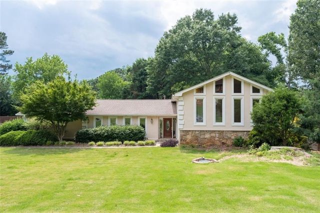 953 Hidden Hollow Drive, Marietta, GA 30068