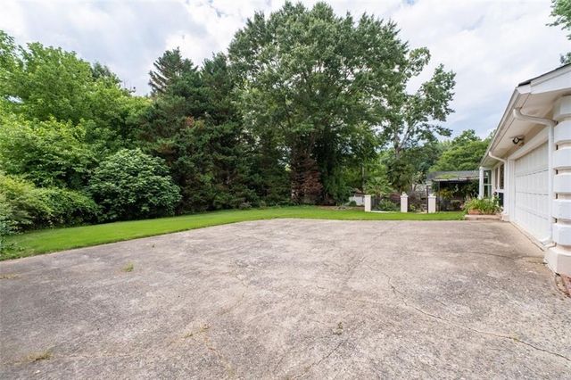 953 Hidden Hollow Drive, Marietta, GA 30068