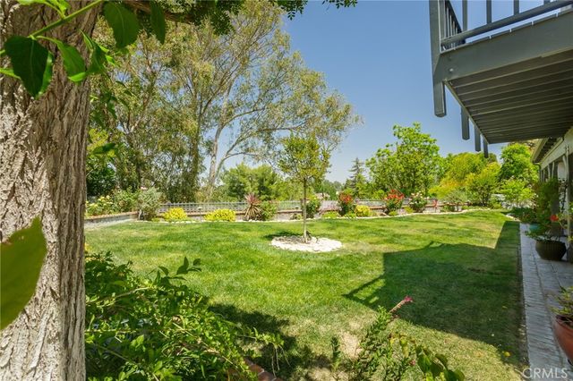 24537 Peachland Avenue, Newhall, CA 91321
