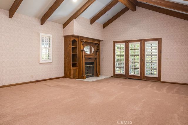 24537 Peachland Avenue, Newhall, CA 91321