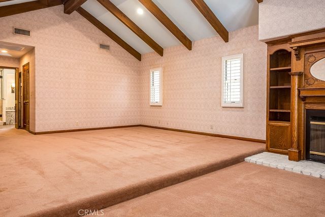24537 Peachland Avenue, Newhall, CA 91321