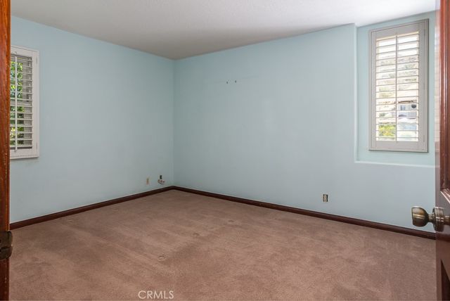 24537 Peachland Avenue, Newhall, CA 91321