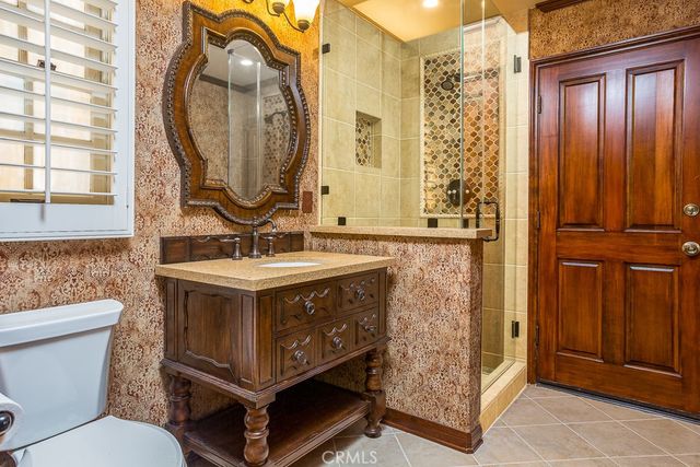 24537 Peachland Avenue, Newhall, CA 91321