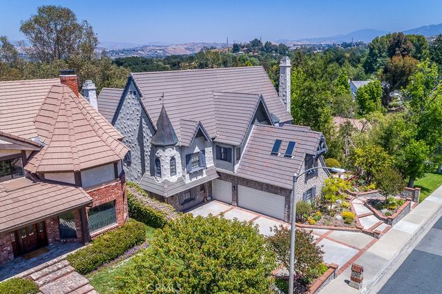 24537 Peachland Avenue, Newhall, CA 91321