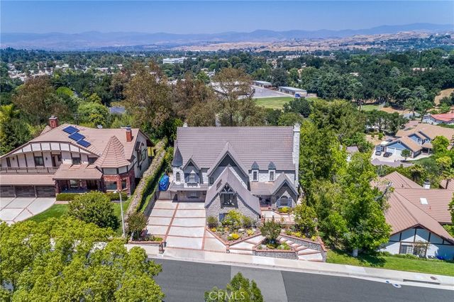 24537 Peachland Avenue, Newhall, CA 91321