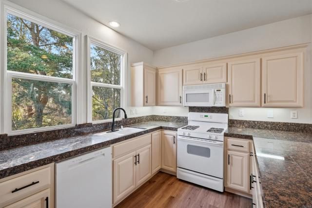 3006 Atherton Drive, Aptos, CA 95003