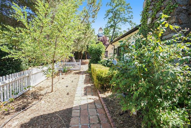 2020 Third Street, Julian, CA 92036