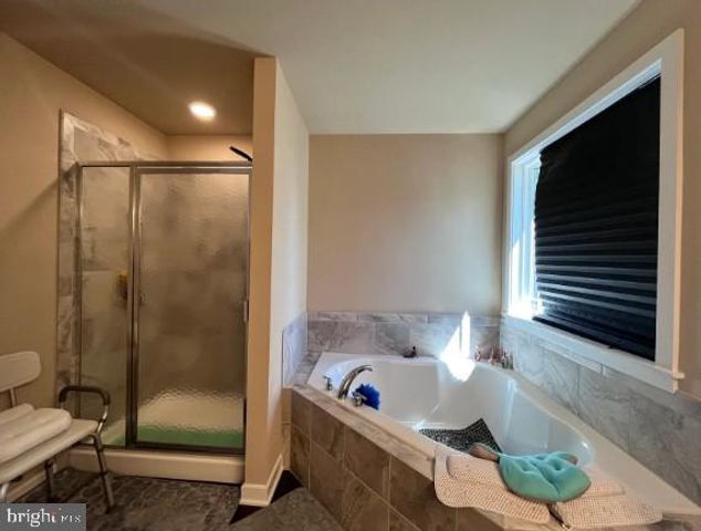 418 SHOREWOOD DR, Colonial Beach, VA 22443