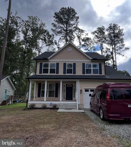 418 SHOREWOOD DR, Colonial Beach, VA 22443