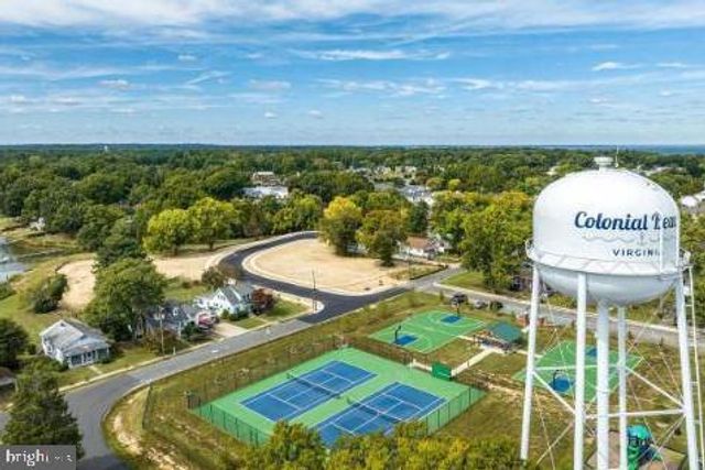 418 SHOREWOOD DR, Colonial Beach, VA 22443