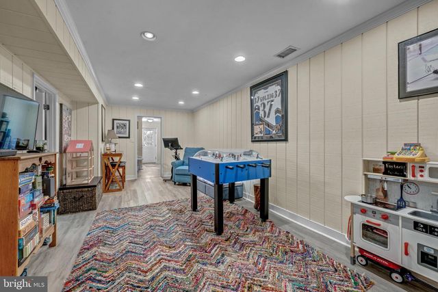 35094 SCOTLAND HEIGHTS RD, Round Hill, VA 20141
