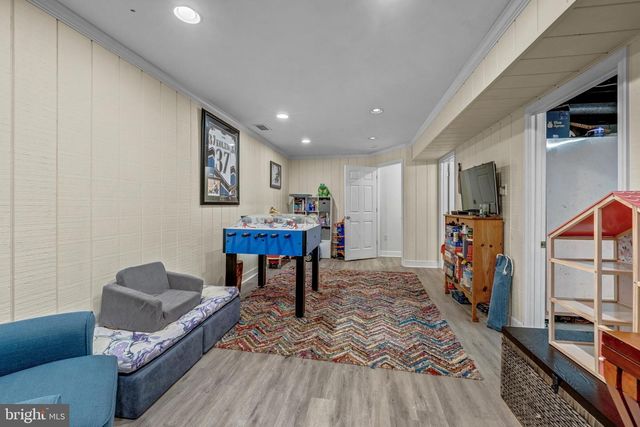 35094 SCOTLAND HEIGHTS RD, Round Hill, VA 20141