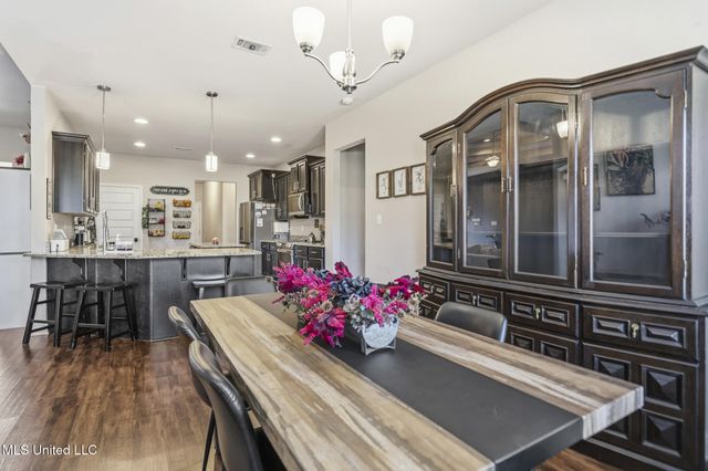 9553 Woodrow Place, Biloxi, MS 39532