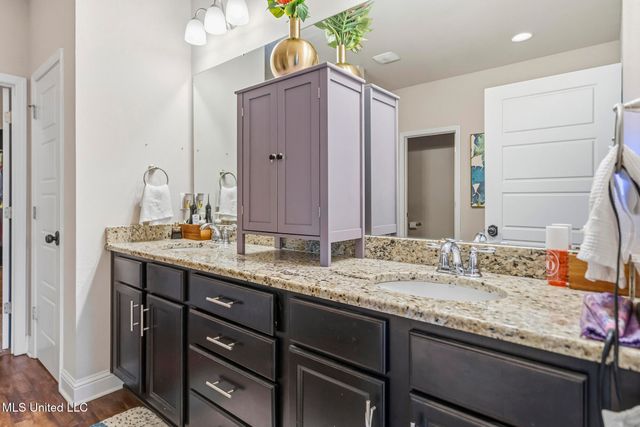 9553 Woodrow Place, Biloxi, MS 39532