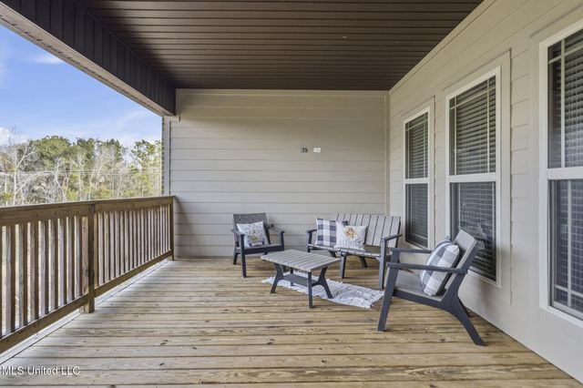 9553 Woodrow Place, Biloxi, MS 39532