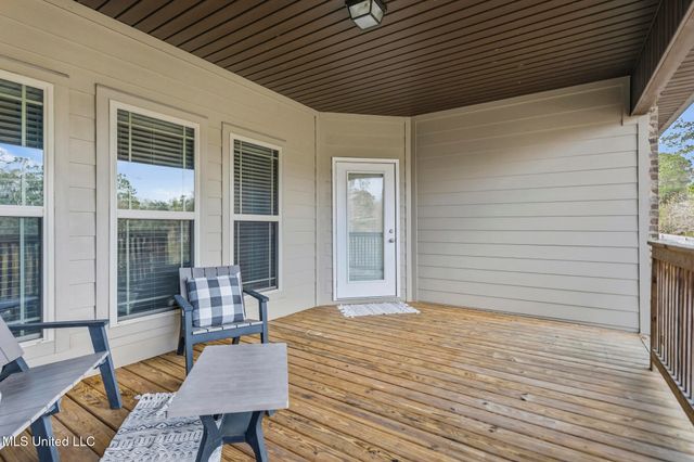 9553 Woodrow Place, Biloxi, MS 39532