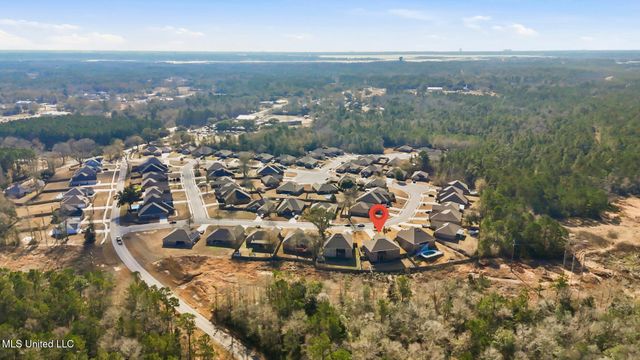 9553 Woodrow Place, Biloxi, MS 39532