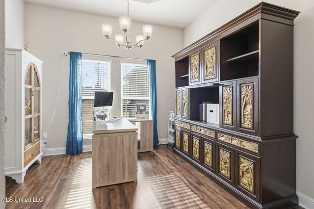 9553 Woodrow Place, Biloxi, MS 39532