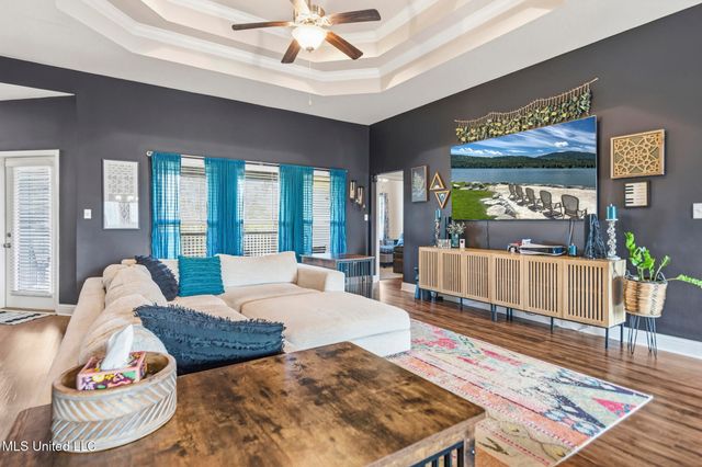 9553 Woodrow Place, Biloxi, MS 39532