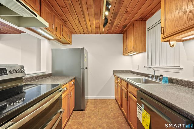 839 Main Street 78, Torrington, CT 06790