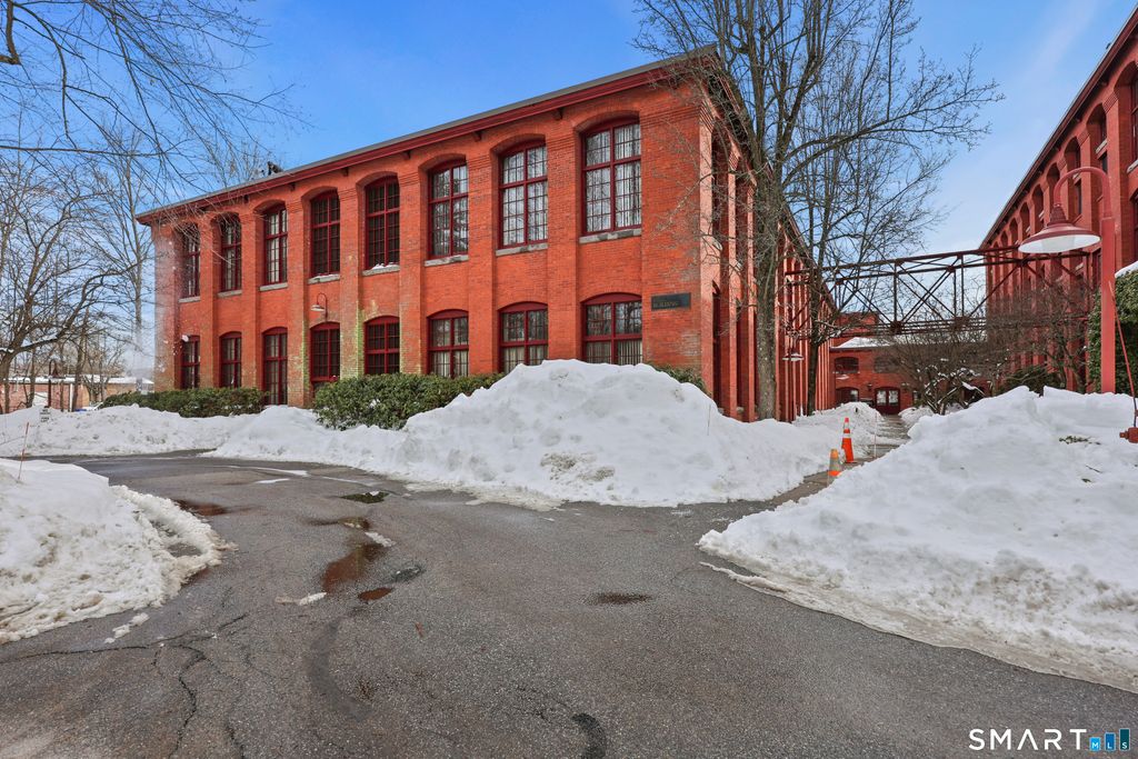 839 Main Street 78, Torrington, CT 06790