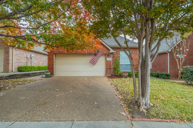 2020 Canterbury Drive, Bedford, TX 76021