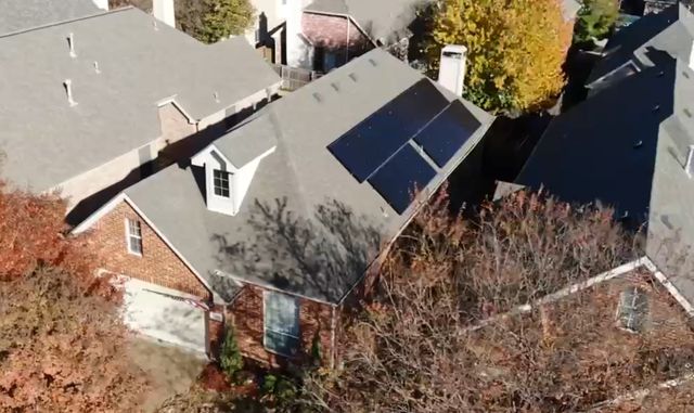 2020 Canterbury Drive, Bedford, TX 76021