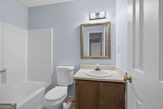 168 Walter Way, Stone Mountain, GA 30083