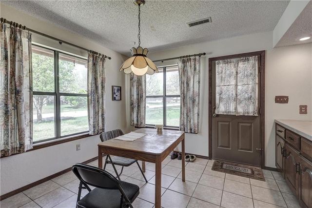 2301 S Stilwell Street, Pittsburg, KS 66762