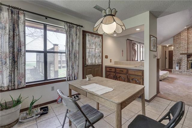 2301 S Stilwell Street, Pittsburg, KS 66762