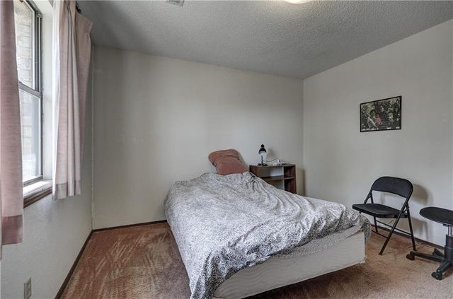 2301 S Stilwell Street, Pittsburg, KS 66762