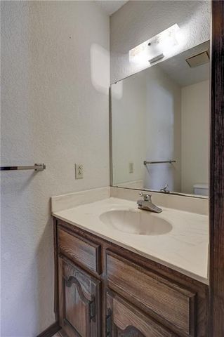 2301 S Stilwell Street, Pittsburg, KS 66762