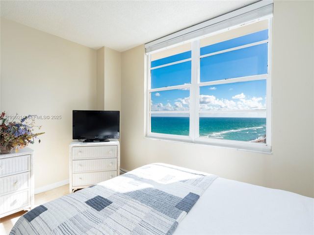 3725 S Ocean Dr 1606, Hollywood, FL 33019