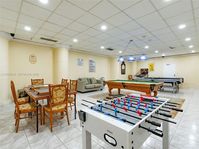 3725 S Ocean Dr 1606, Hollywood, FL 33019