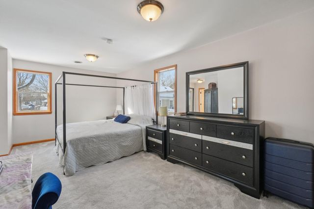 7 Oakwood Street, Ypsilanti City, MI 48197