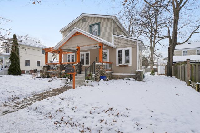 7 Oakwood Street, Ypsilanti City, MI 48197