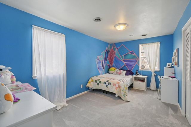 7 Oakwood Street, Ypsilanti City, MI 48197