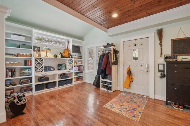 7 Oakwood Street, Ypsilanti City, MI 48197