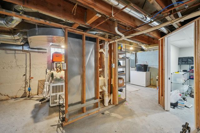 7 Oakwood Street, Ypsilanti City, MI 48197